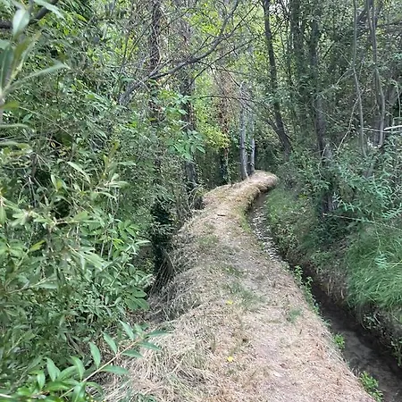 Landhuis El Hortal I Lloo El Cuervo (Aragon)