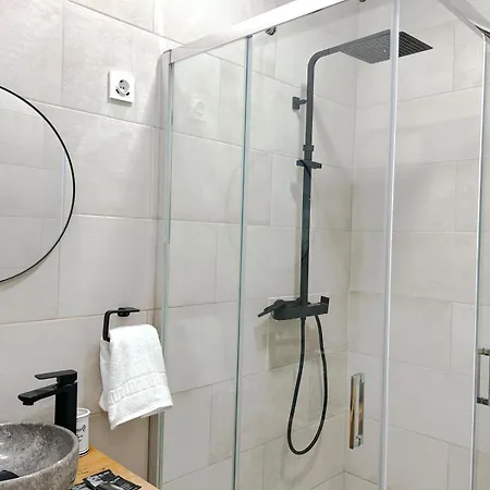 Landhuis El Hortal I Lloo El Cuervo (Aragon)